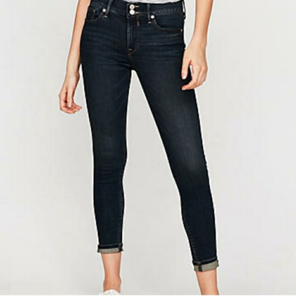 ✨ Express Mia cropped legging Mid Rise✨
